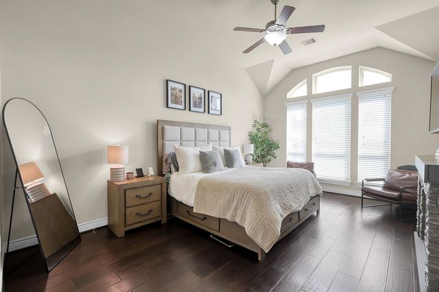 243 Soaring Pines Place, Montgomery, TX 77316