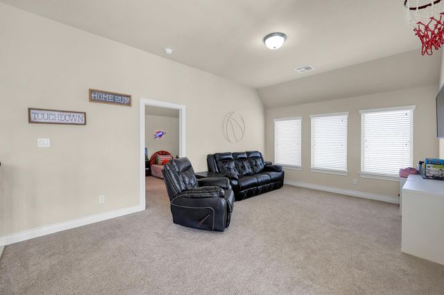 243 Soaring Pines Place, Montgomery, TX 77316