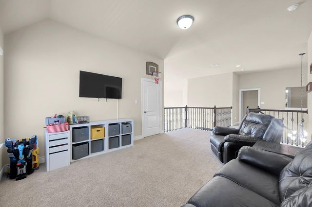 243 Soaring Pines Place, Montgomery, TX 77316