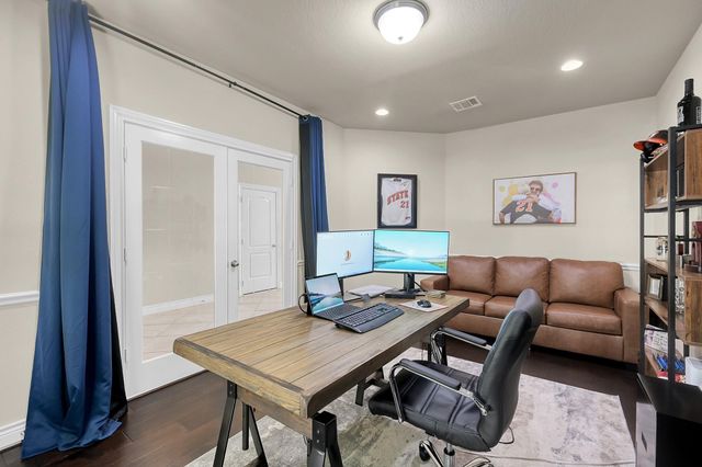 243 Soaring Pines Place, Montgomery, TX 77316