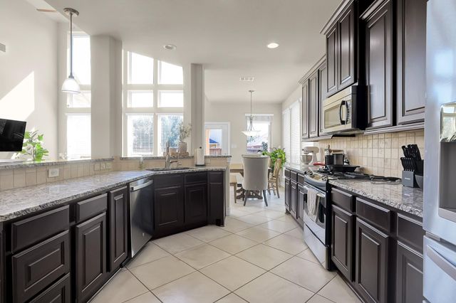 243 Soaring Pines Place, Montgomery, TX 77316