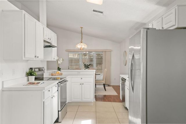 813 GARDEN GLEN LOOP, Lake Mary, FL 32746