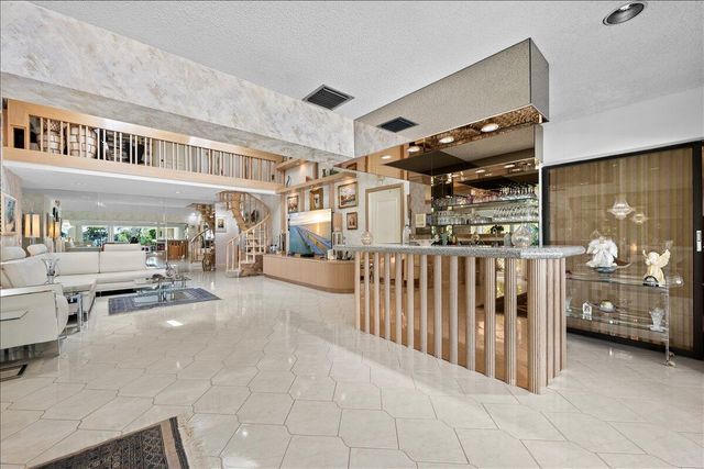 352 River Edge Road, Jupiter, FL 33477