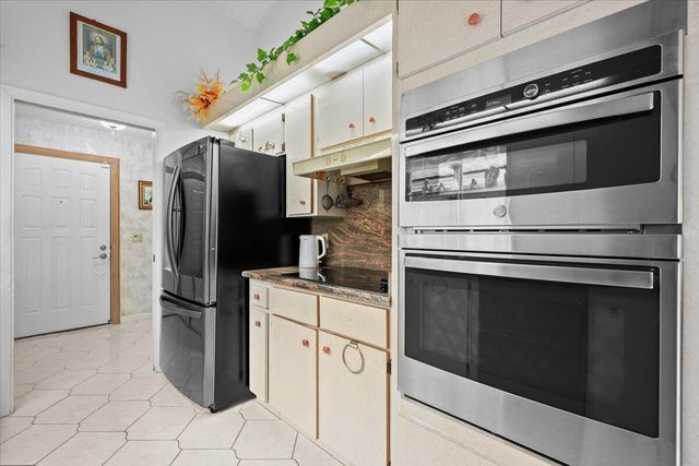352 River Edge Road, Jupiter, FL 33477