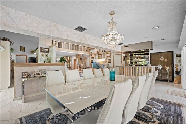 352 River Edge Road, Jupiter, FL 33477