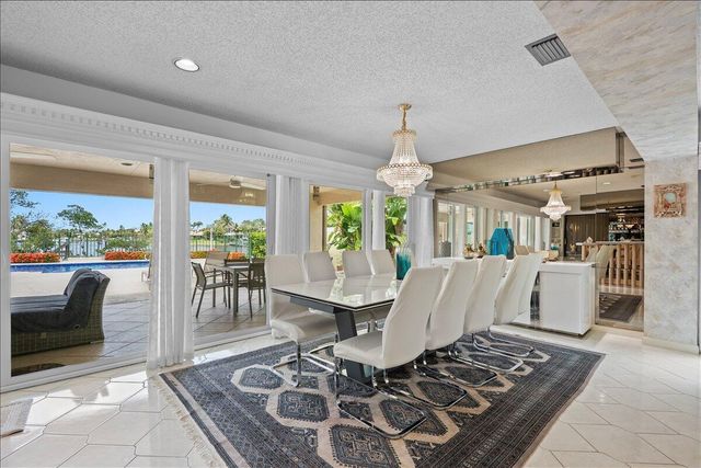352 River Edge Road, Jupiter, FL 33477
