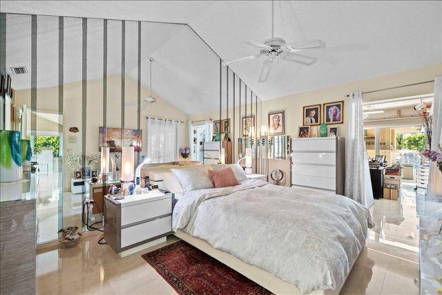 352 River Edge Road, Jupiter, FL 33477
