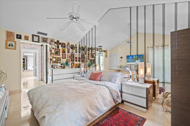 352 River Edge Road, Jupiter, FL 33477