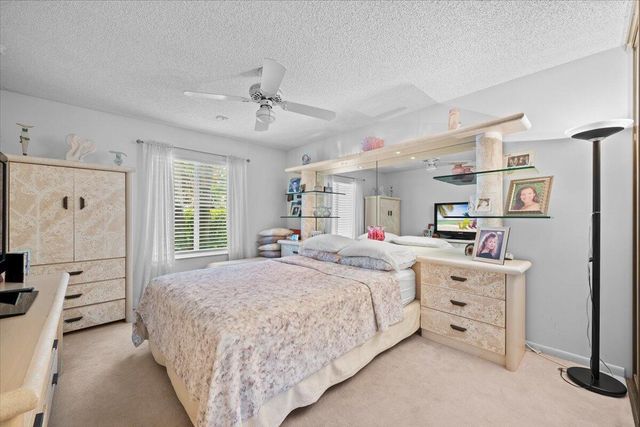 352 River Edge Road, Jupiter, FL 33477