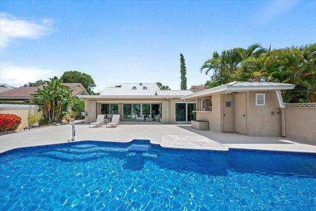 352 River Edge Road, Jupiter, FL 33477