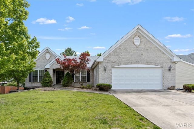 124 Park Ridge Drive, O'fallon, MO 63366