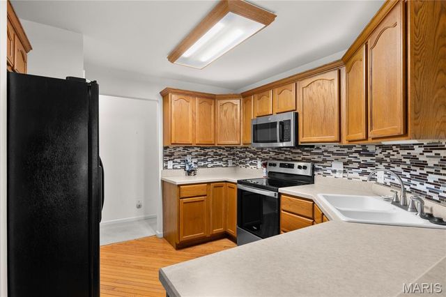 124 Park Ridge Drive, O'fallon, MO 63366