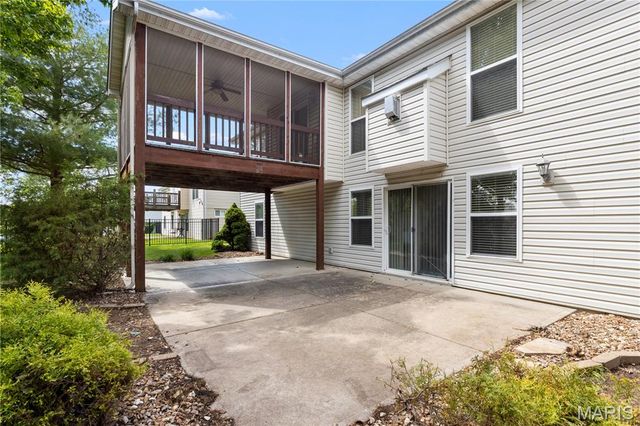 124 Park Ridge Drive, O'fallon, MO 63366