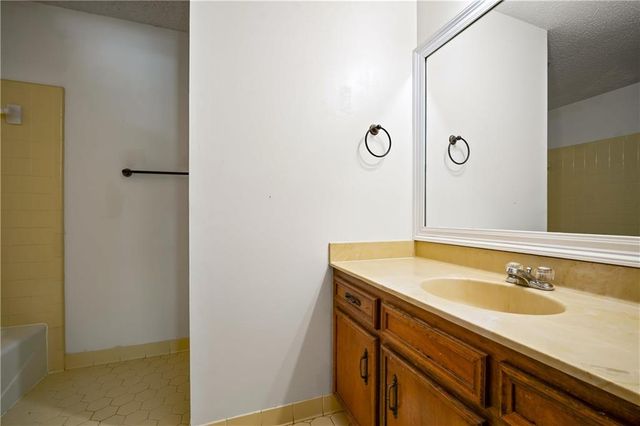 509 Ridgewood Drive, Daphne, AL 36526