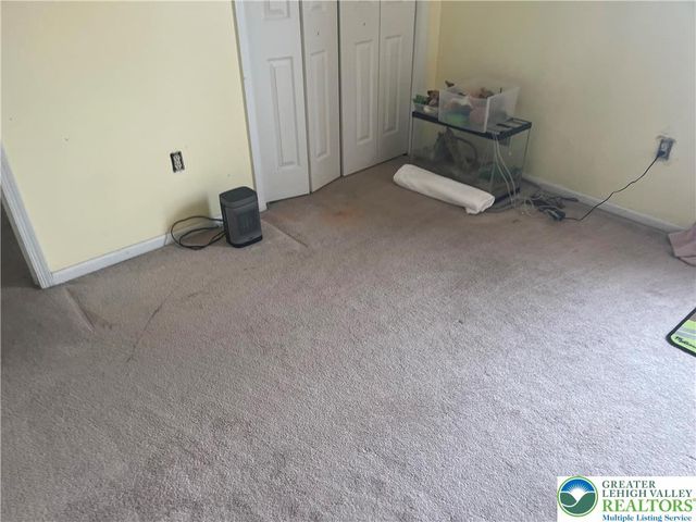 2197 Juniper Drive, North Whitehall Twp, PA 18037