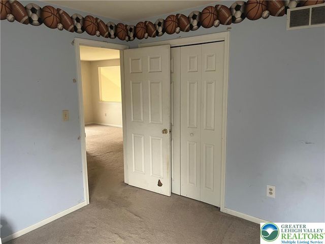 2197 Juniper Drive, North Whitehall Twp, PA 18037