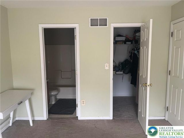 2197 Juniper Drive, North Whitehall Twp, PA 18037