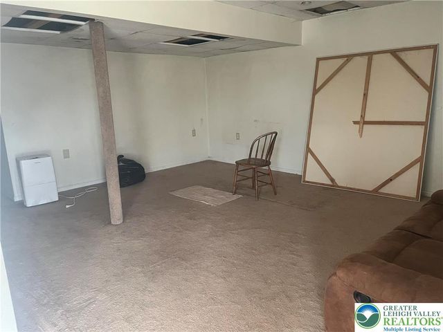 2197 Juniper Drive, North Whitehall Twp, PA 18037