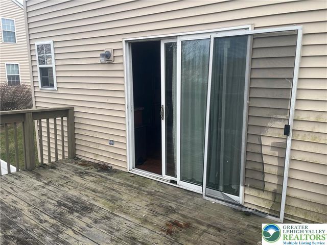 2197 Juniper Drive, North Whitehall Twp, PA 18037