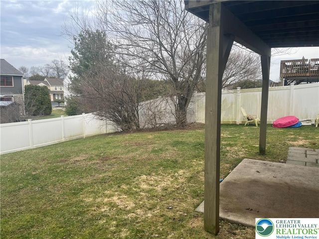 2197 Juniper Drive, North Whitehall Twp, PA 18037