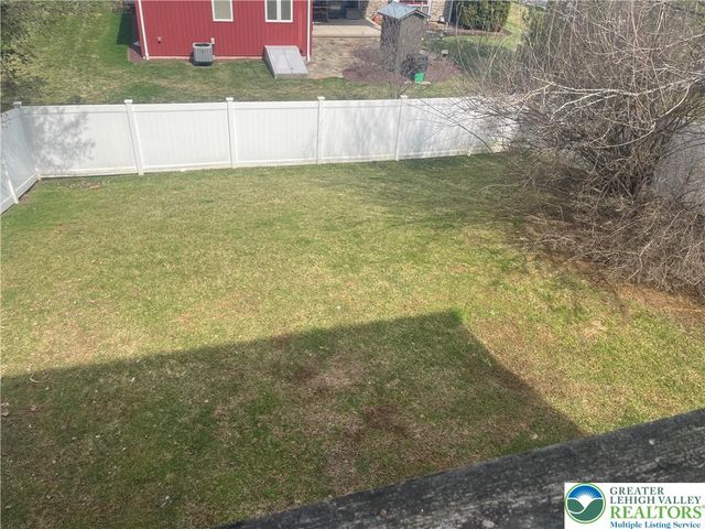 2197 Juniper Drive, North Whitehall Twp, PA 18037