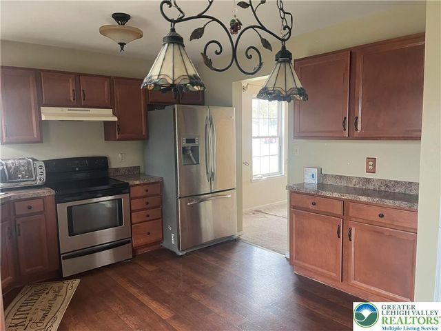 2197 Juniper Drive, North Whitehall Twp, PA 18037