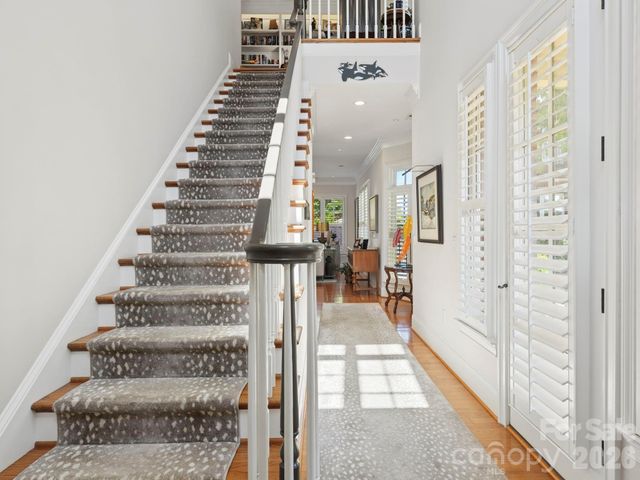 6826 Louisburg Square Lane, Charlotte, NC 28210