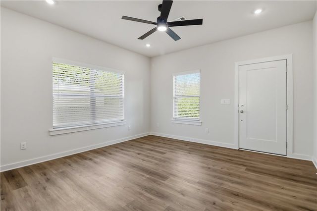 3406 SE K Street 2, Bentonville, AR 72712