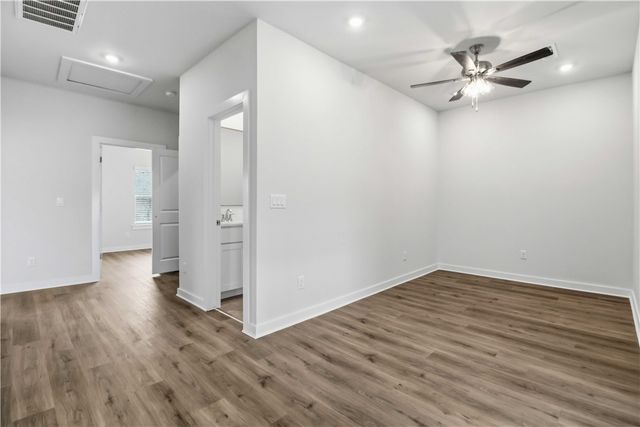 3406 SE K Street 2, Bentonville, AR 72712