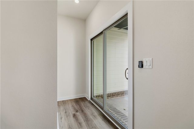 3406 SE K Street 2, Bentonville, AR 72712