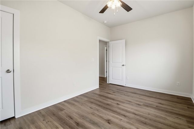 3406 SE K Street 2, Bentonville, AR 72712