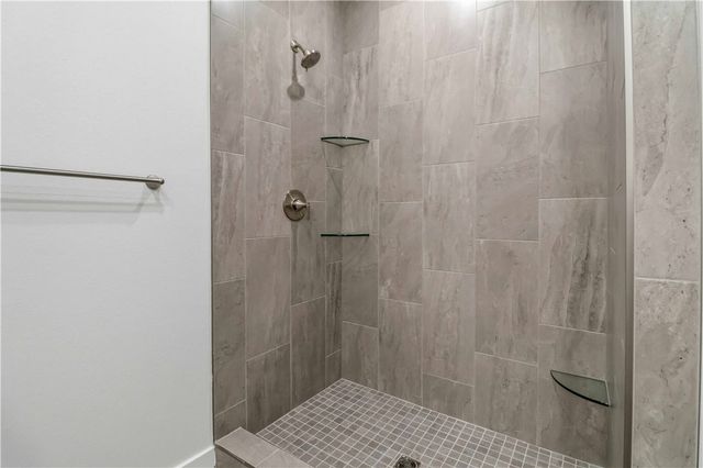 3406 SE K Street 2, Bentonville, AR 72712