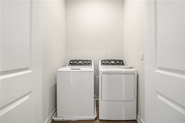 3406 SE K Street 2, Bentonville, AR 72712