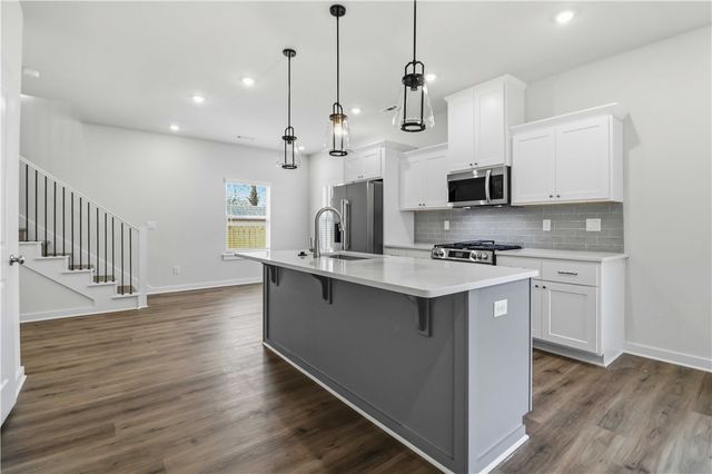 3406 SE K Street 2, Bentonville, AR 72712