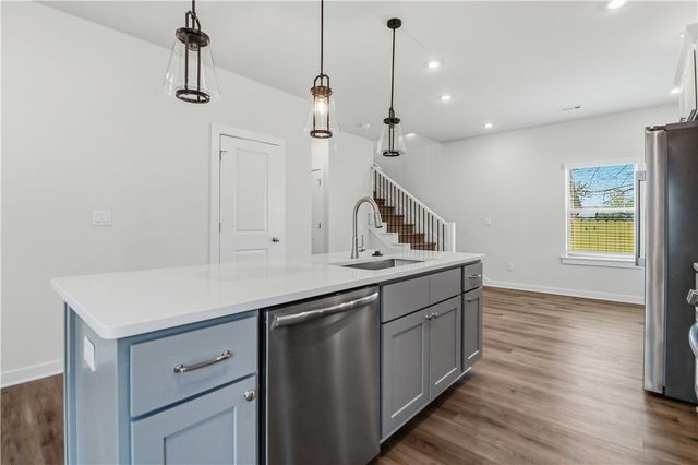 3406 SE K Street 2, Bentonville, AR 72712