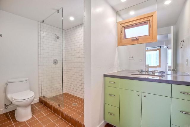 939 Olive Street 2, Coronado, CA 92118