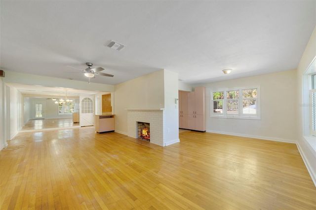 809 WILSON AVENUE, Leesburg, FL 34748