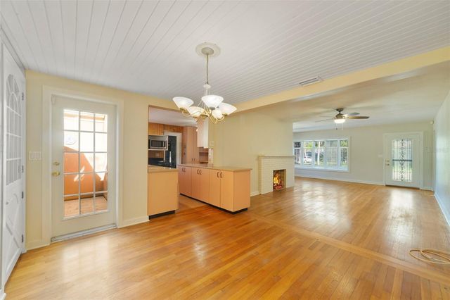 809 WILSON AVENUE, Leesburg, FL 34748