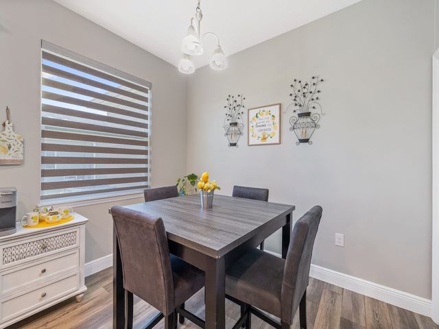 8476 Laguna Circle, Sebastian, FL 32976