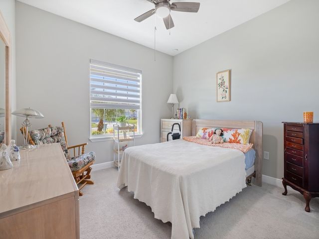 8476 Laguna Circle, Sebastian, FL 32976