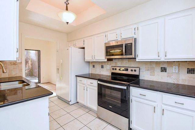 7447 Cambridge Street 71, Houston, TX 77054