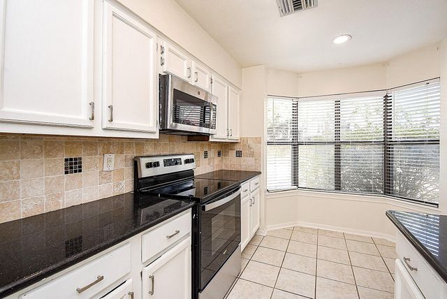 7447 Cambridge Street 71, Houston, TX 77054