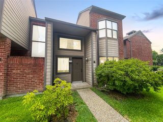 7447 Cambridge Street 71, Houston, TX 77054