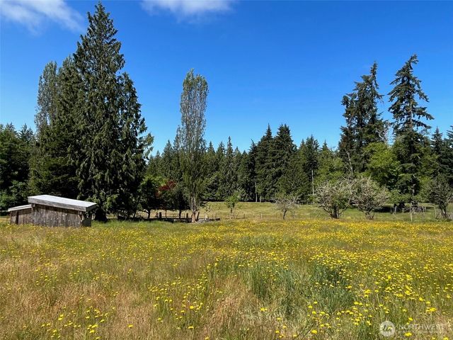 6529 Key Peninsula Hwy NW, Lakebay, WA 98349