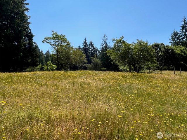 6529 Key Peninsula Hwy NW, Lakebay, WA 98349