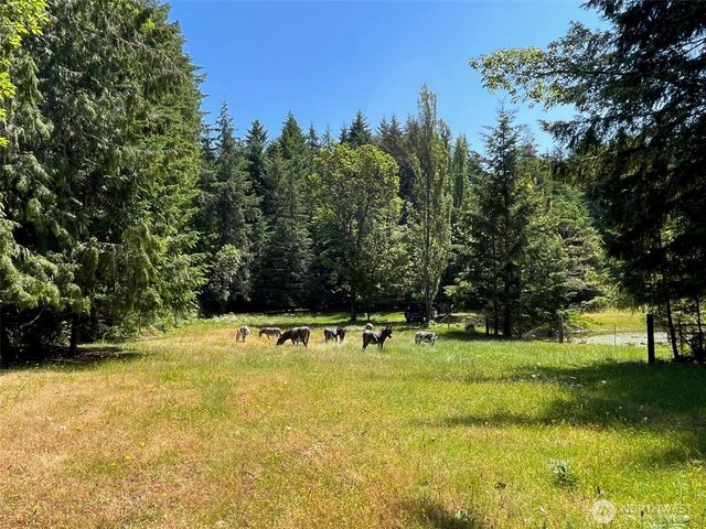 6529 Key Peninsula Hwy NW, Lakebay, WA 98349