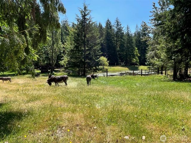6529 Key Peninsula Hwy NW, Lakebay, WA 98349
