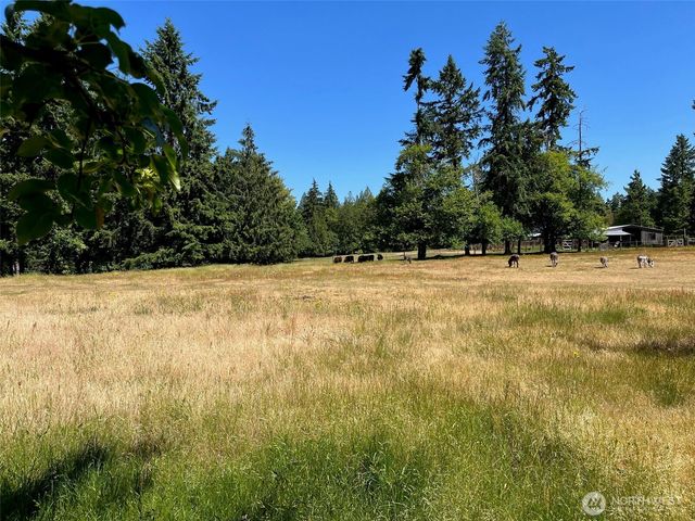 6529 Key Peninsula Hwy NW, Lakebay, WA 98349