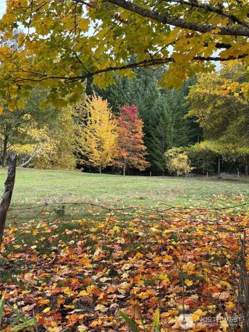 6529 Key Peninsula Hwy NW, Lakebay, WA 98349