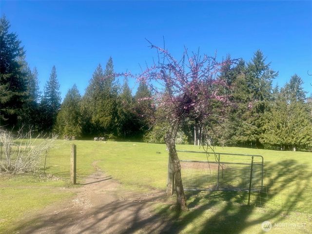 6529 Key Peninsula Hwy NW, Lakebay, WA 98349